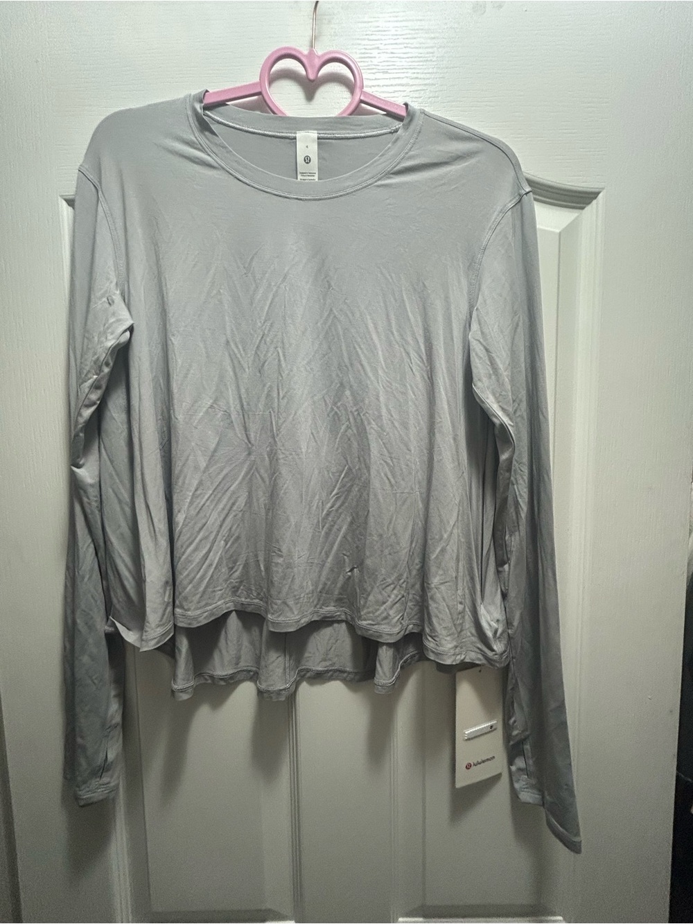 Lululemon Women's Light Gray Long-Sleeve Crew Neck Top - Casual Layering Tee